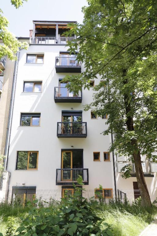 Finna New Apartment In Center Of Ljubljana Free Parking ภายนอก รูปภาพ